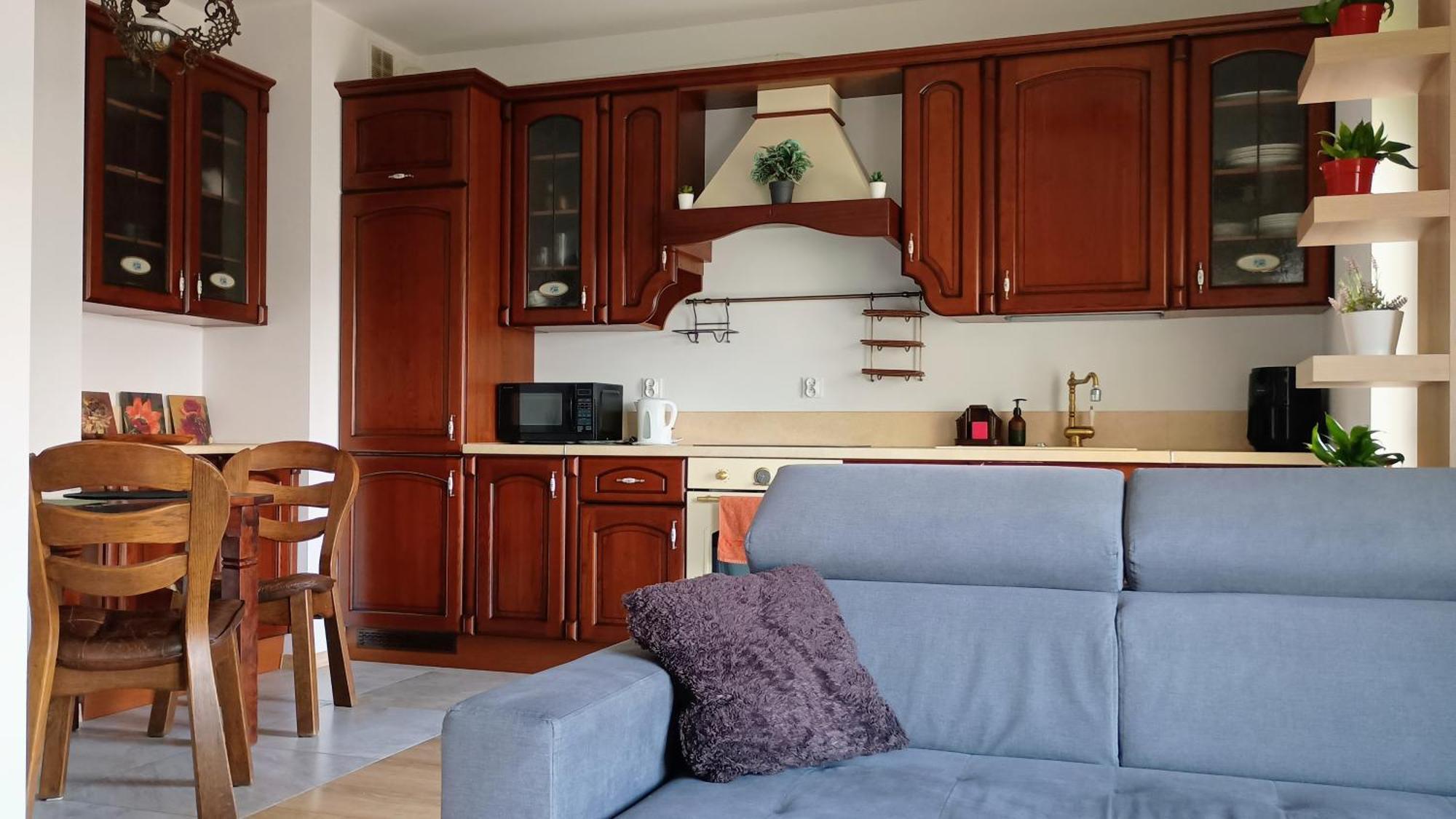 Kwiatowy Klimatyzowany Apartment